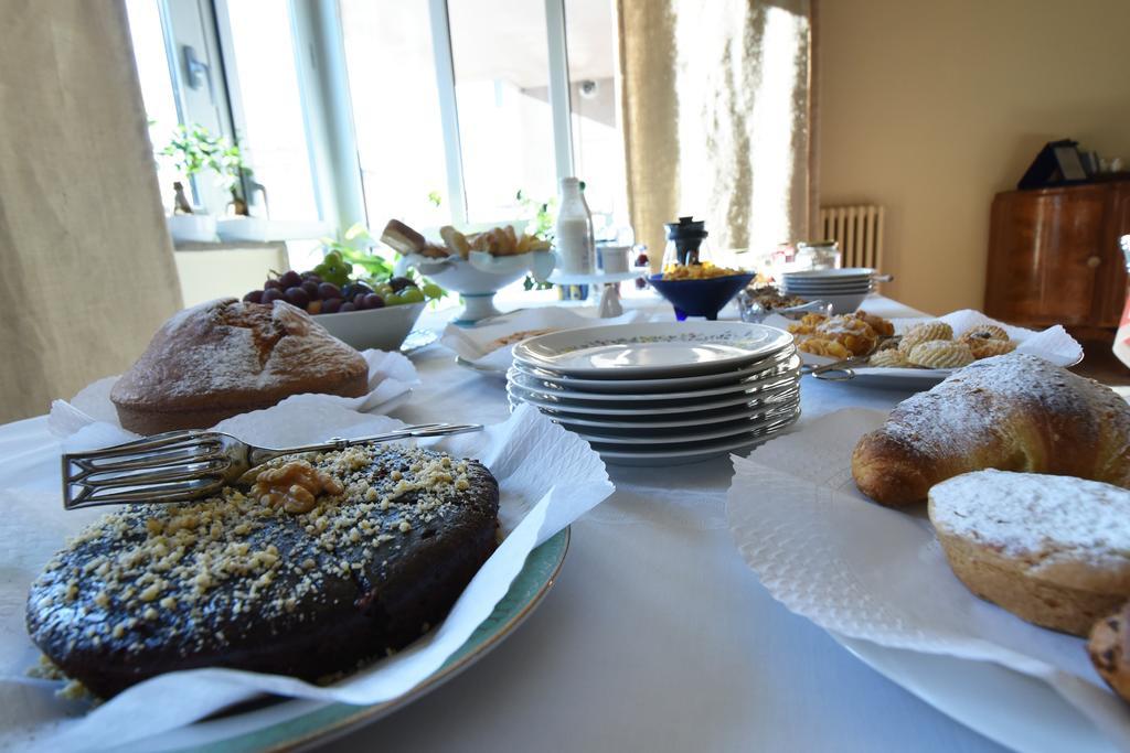 מטרה B&B "Lo Straniero" חדר תמונה