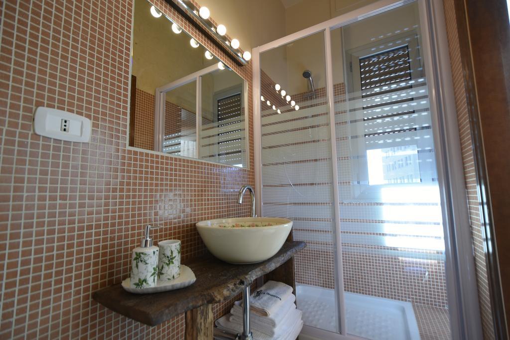 מטרה B&B "Lo Straniero" חדר תמונה
