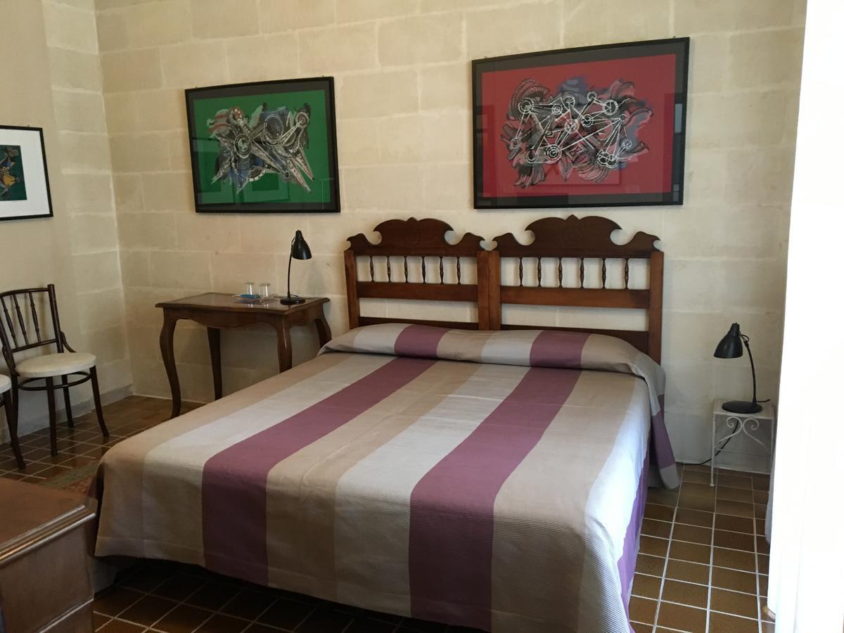 מטרה B&B "Lo Straniero" מראה חיצוני תמונה