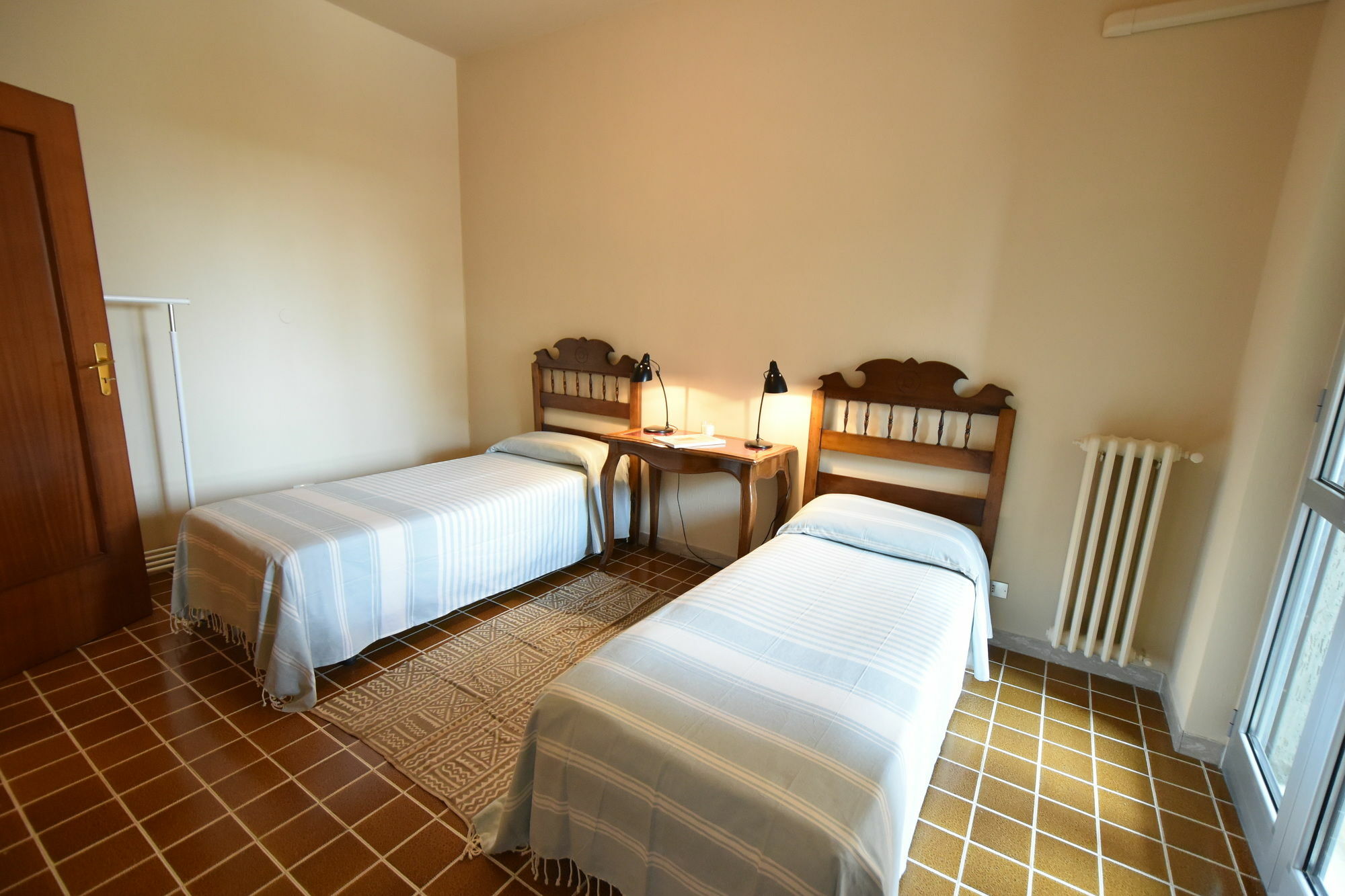 מטרה B&B "Lo Straniero" מראה חיצוני תמונה